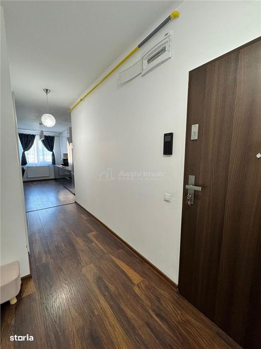 2 camere - Pietroasa - Etaj 3