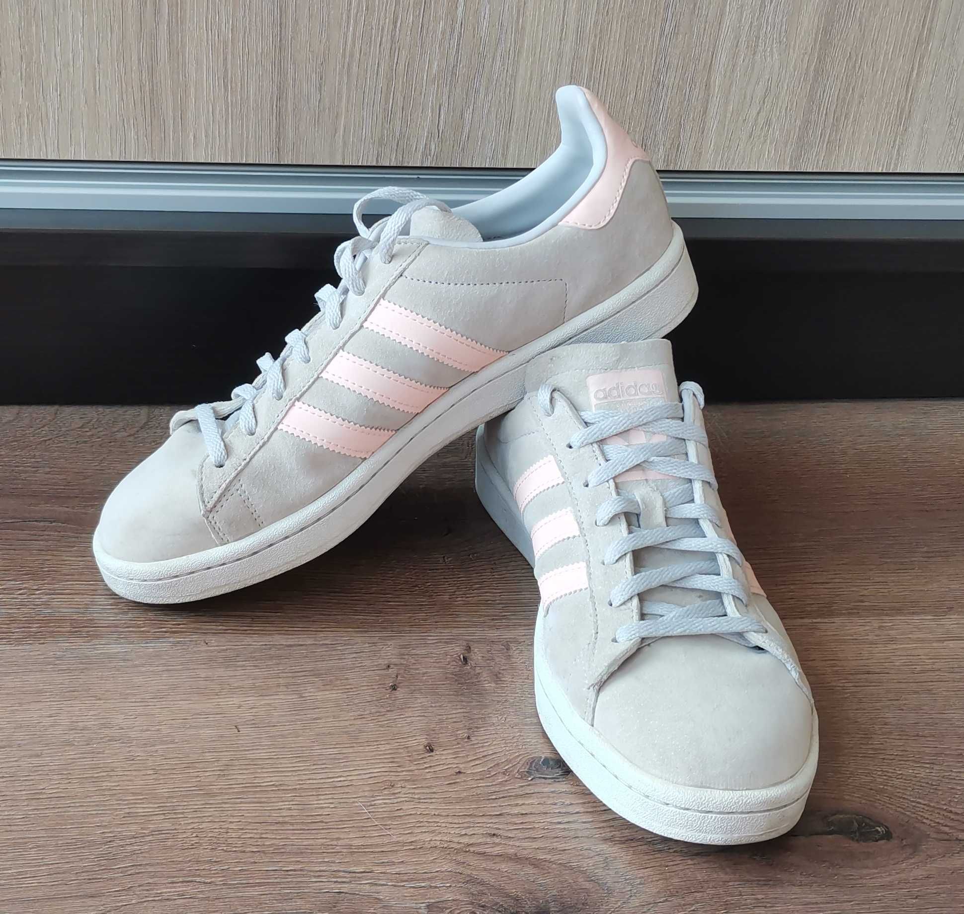 Дамски кецове Adidas, естествен велур, 40 номер