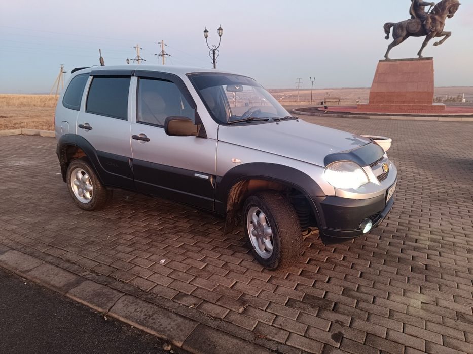 Продам ниву Шевроле