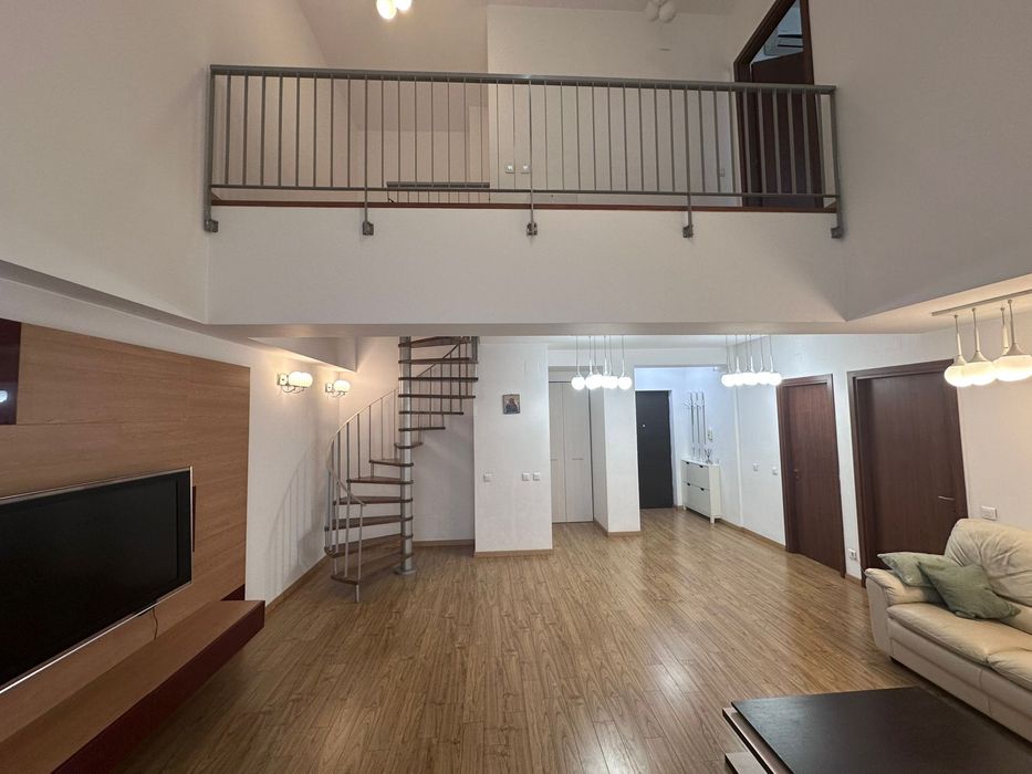 Duplex de inchiriat etaje 5 si 6 2 camere