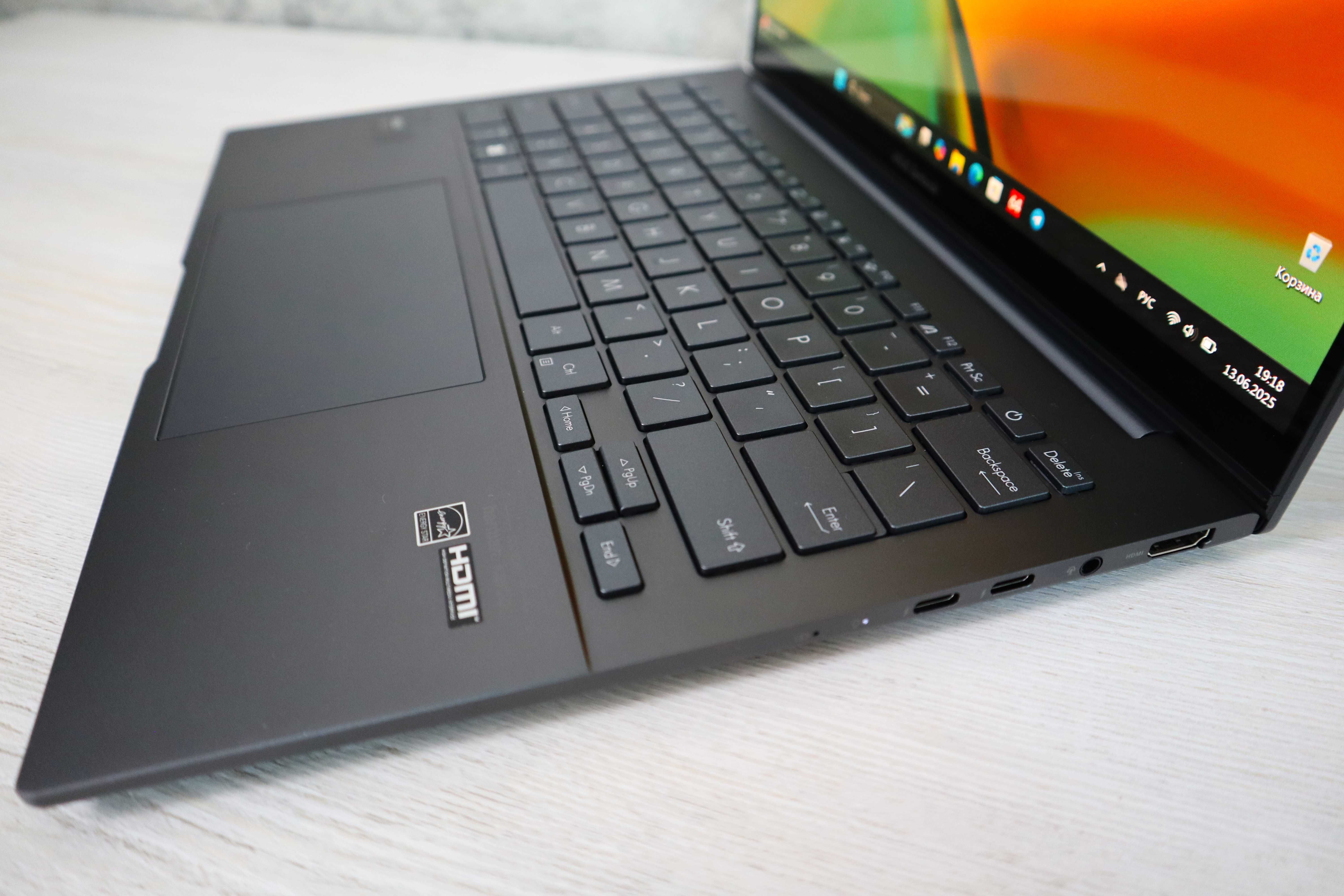 Ультрабук Asus ZenBook 14/Ultra 7-155H/16GB DDR5/1TB SSD/Display OLED