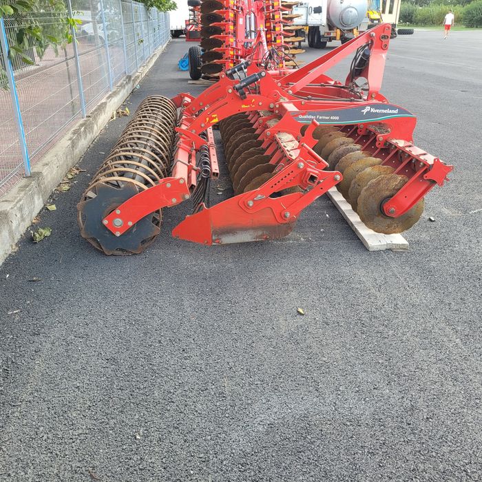 Grapa cu discuri Kverneland