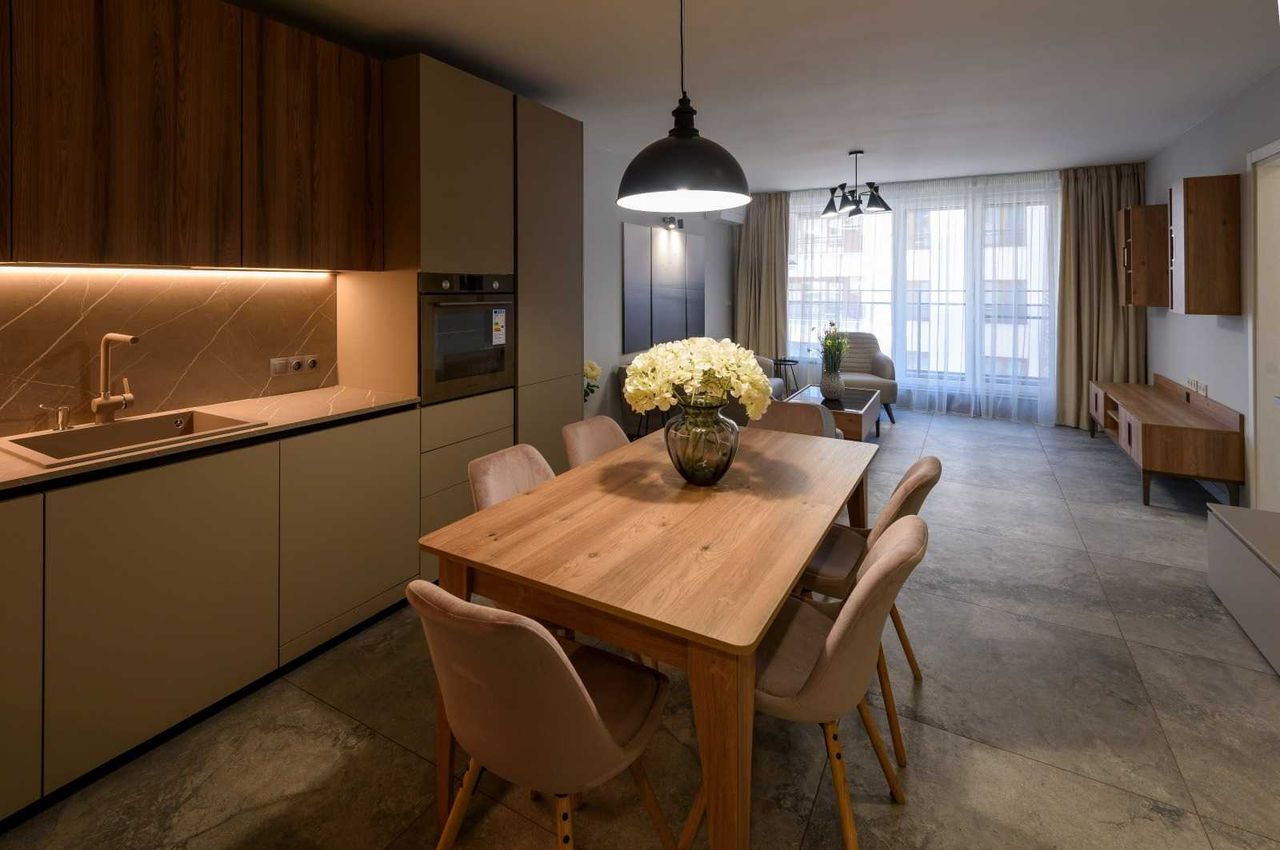 Продава се Тристаен апартамент в София, Разсадника - 90 кв.м за 1556 €/кв.м - Снимка #6