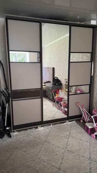 Продам шкаф купе