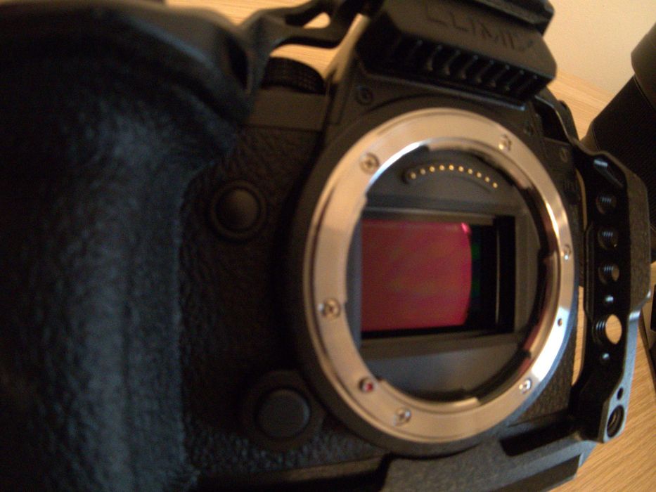 Panasonic Lumix S5IIX + Obiective + Cage + Monitor + Modul XLR + Extra