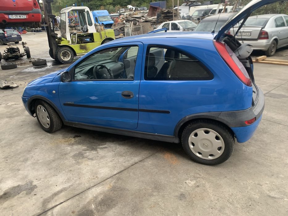 Piese opel corsa c 1.2 benzina z12xe. 55kw din 2002