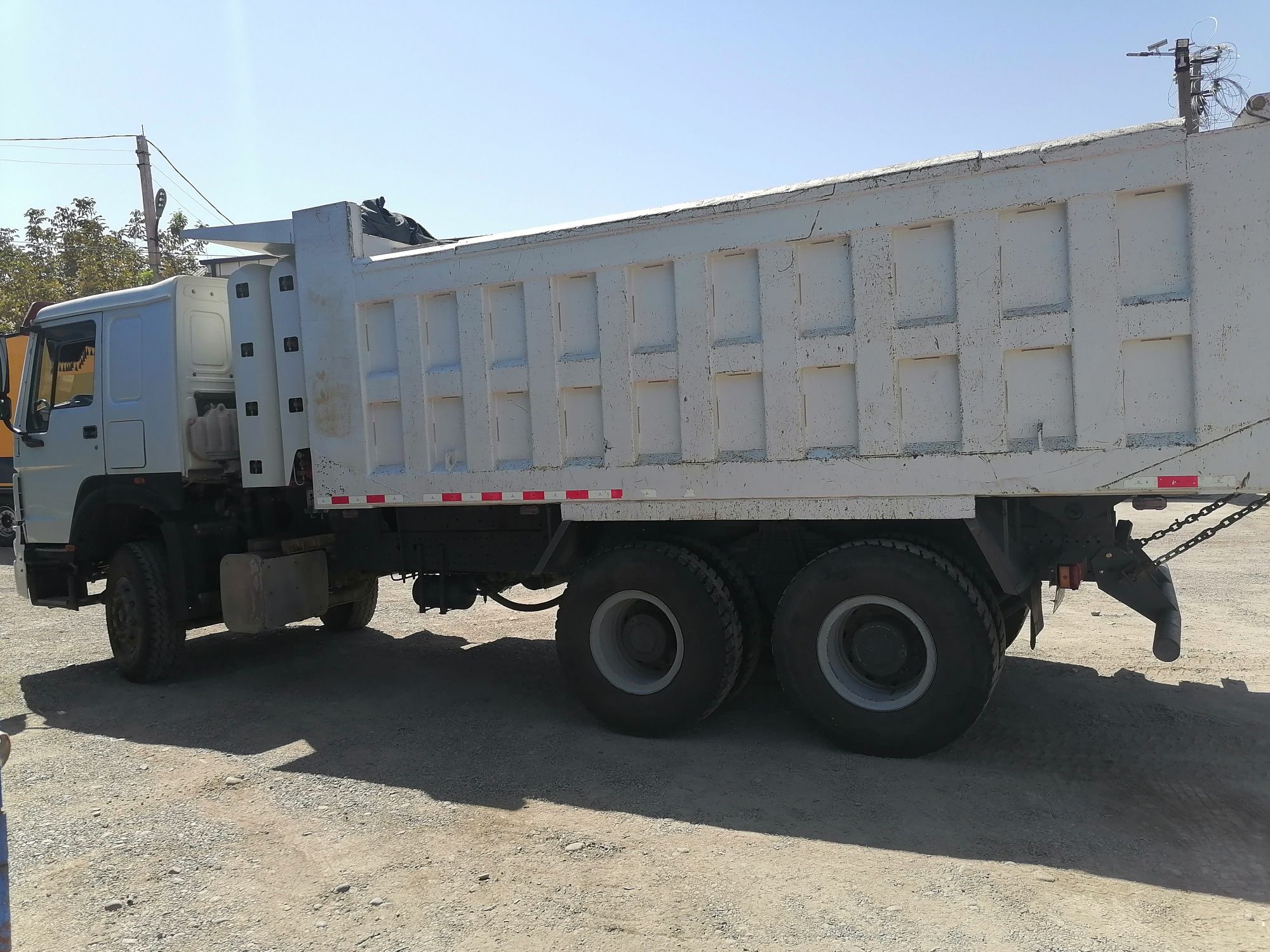 Howo sinotruck zavadskoy gaz