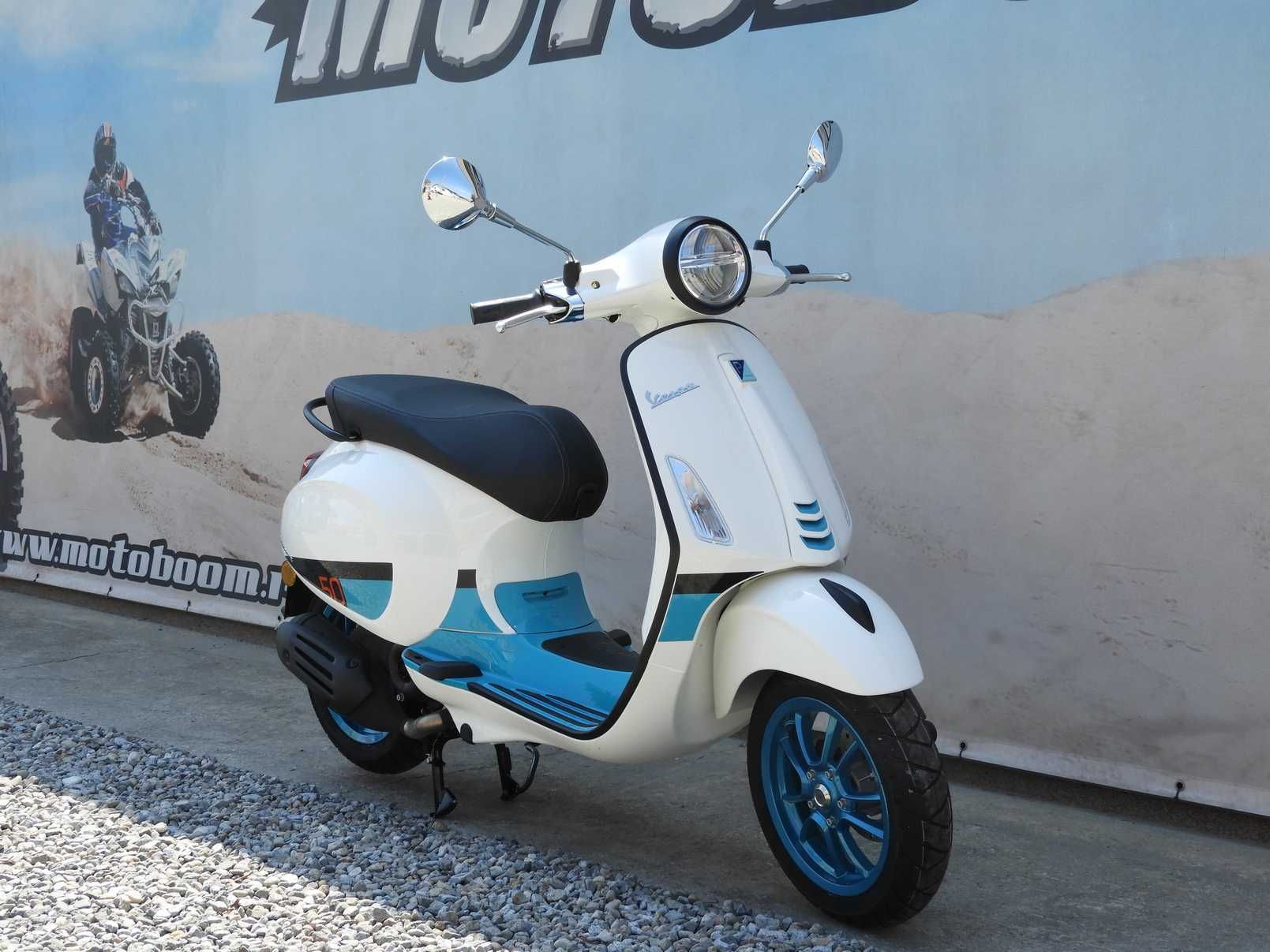 Lichidare Scuter Vespa Primavera 50 Color Vibe 2023 | Rate | Leasing