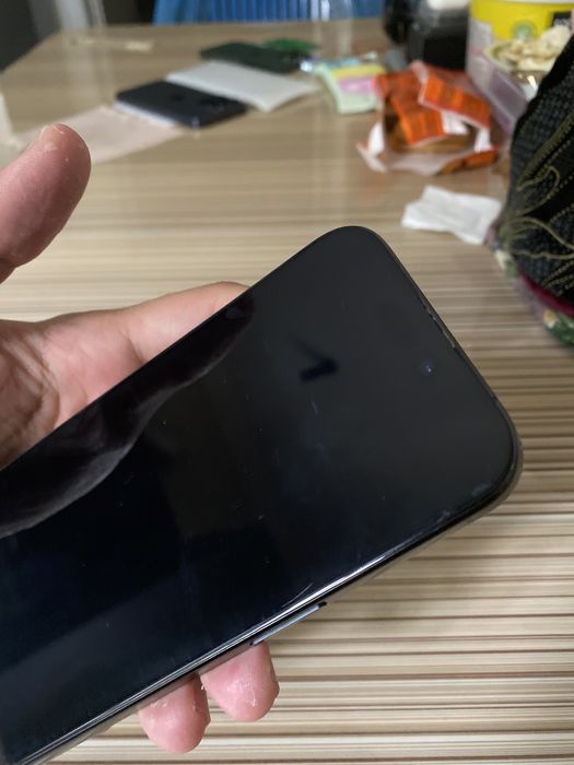 Iphone 15 pro blue