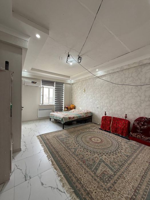 Новостройка Юнусабод 4.кв 1/8/11 38.кв Срочноквартира