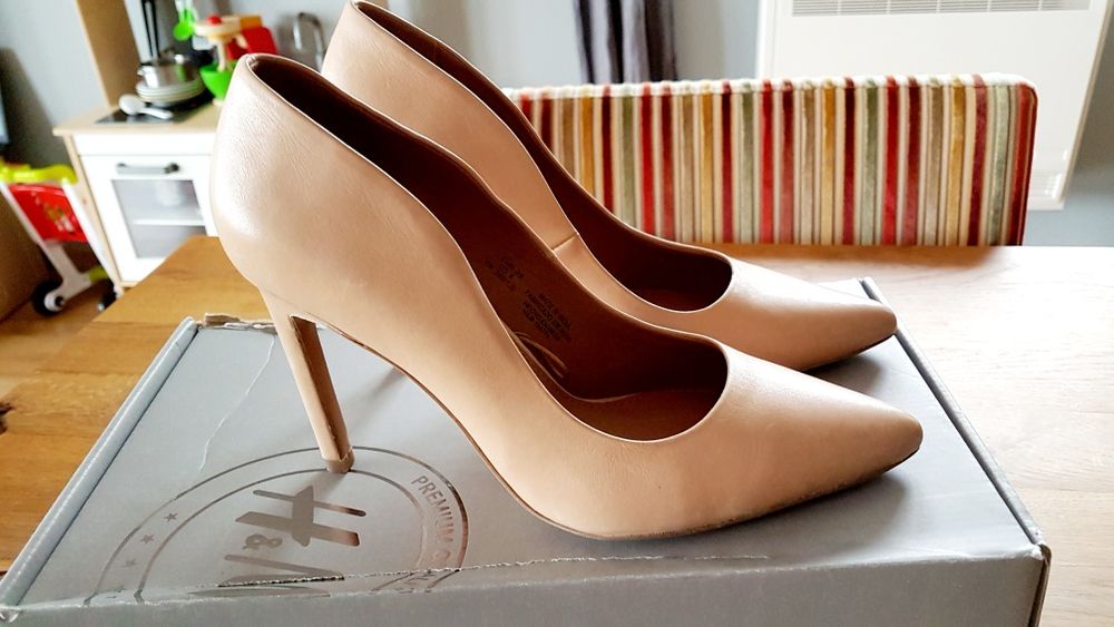 Н&М, Zara естествена кожа 39 н.