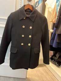 Palton negru Zara cu nasturi metalici, marimea XS