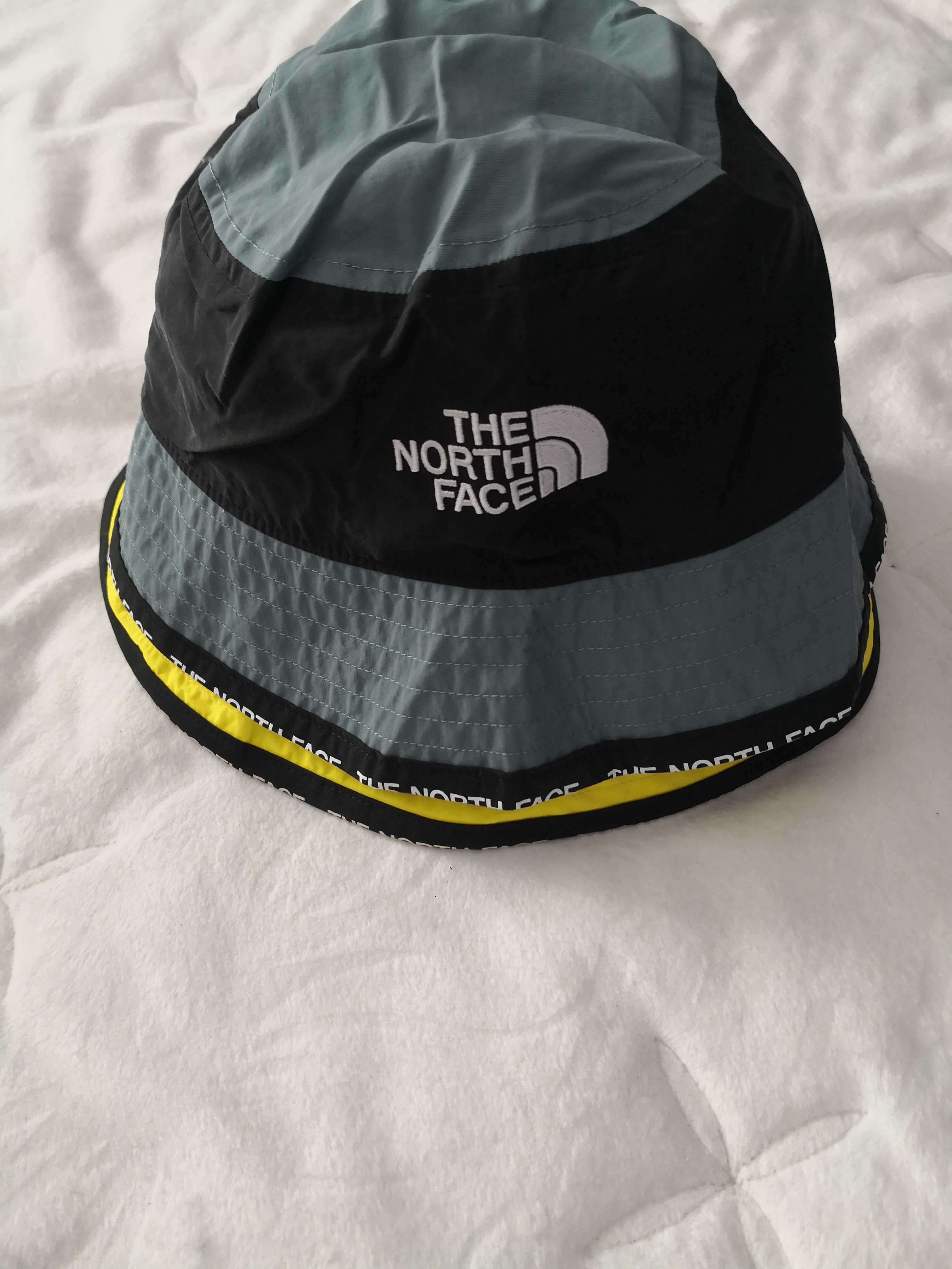 The North Face лятна шапка