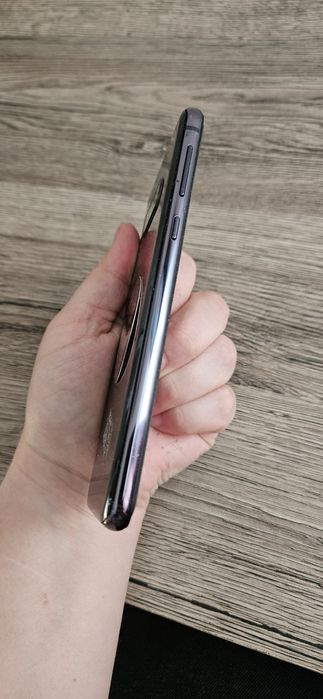 Samsung Galaxy S10e