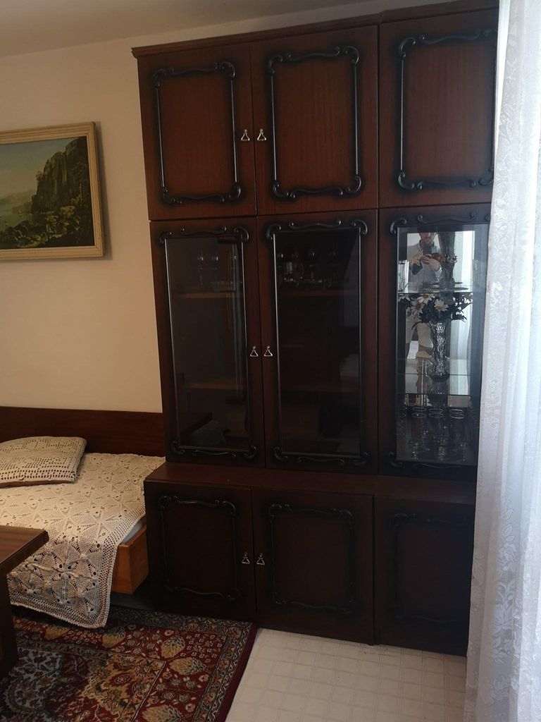 Дава се под наем Едностаен апартамент в Бургас, Лазур - 45 кв.м за 306 € - Снимка #3