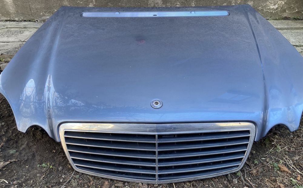 Преден Капак Решетка W211 Avantgarde Mercedes