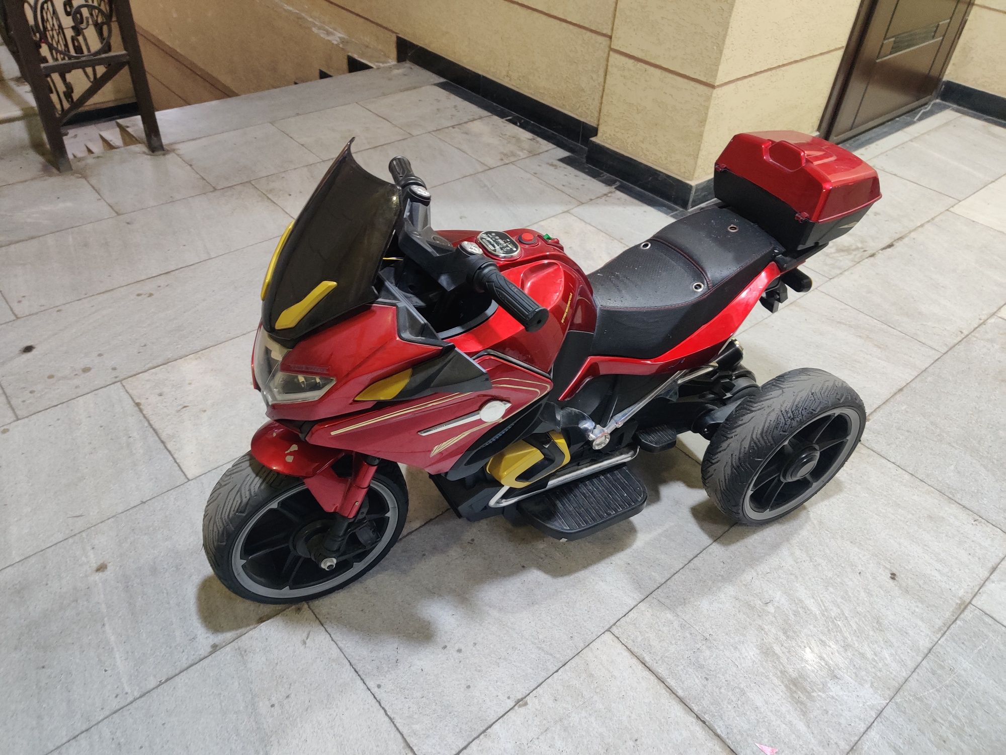 Elektra motoksikli