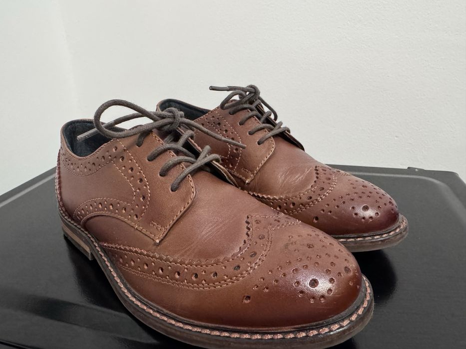 Pantofi eleganti cu siret baieti