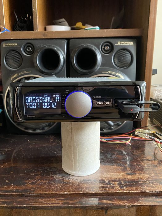 CLARION FZ502E - УНИКАТ - BLUETOOTH, USB, Радио плеър за кола сд cd