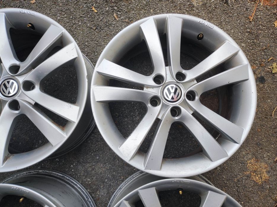 Фолксваген/VW; Skoda/Шкода - 17 цола 5x112; 4 бр.  лети джанти