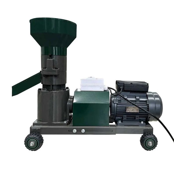 Granulator furaje GRAND-120 EU PROFI, motor inclus, 3 matrite NOU