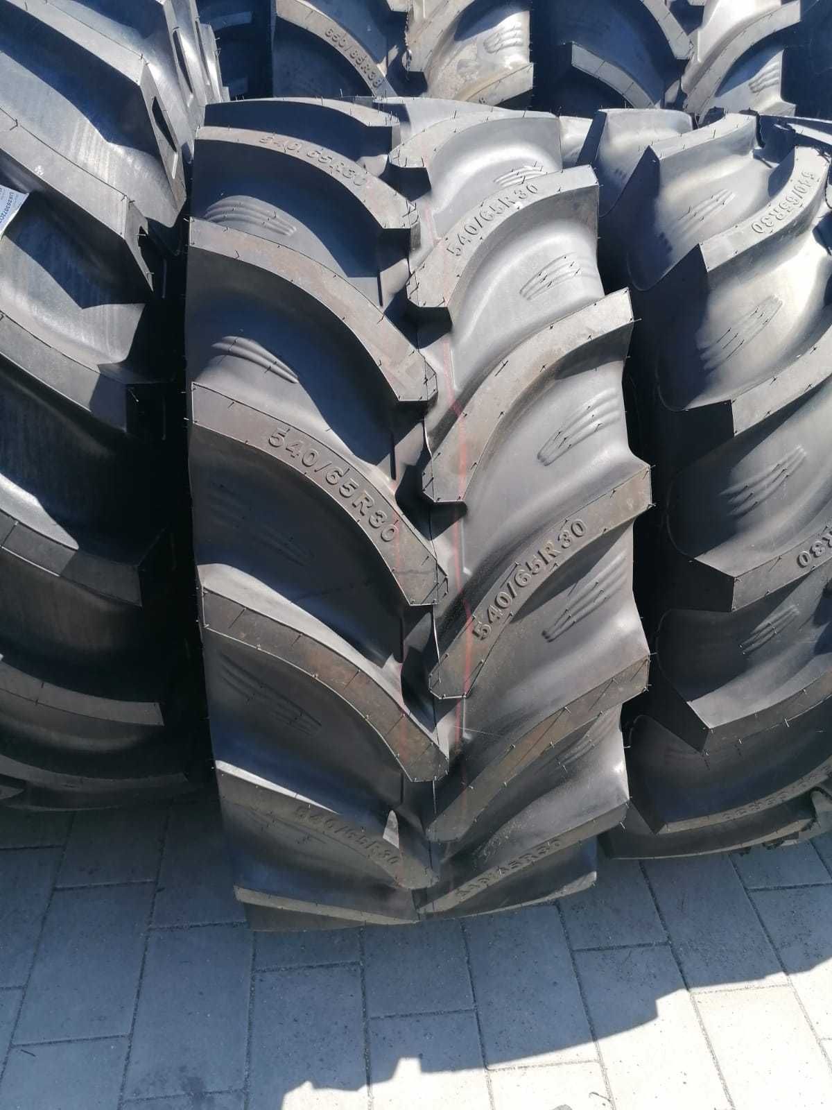 Anvelope 270/95R32 Radiale