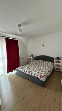 Apartament 3 camere in vila