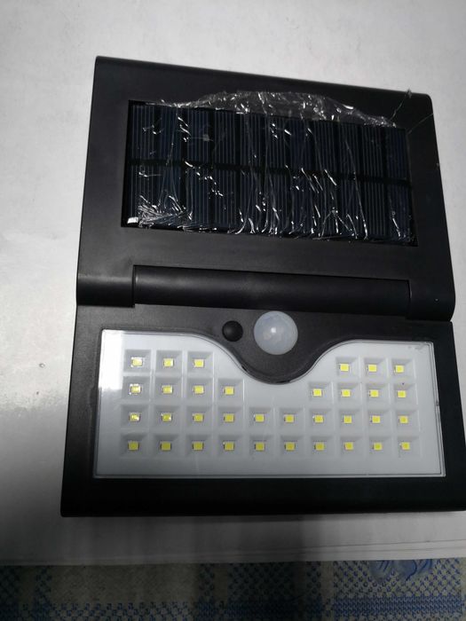 Lampa solara pliabila cu leduri