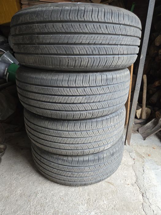 Продам летние шины  265/60/18
