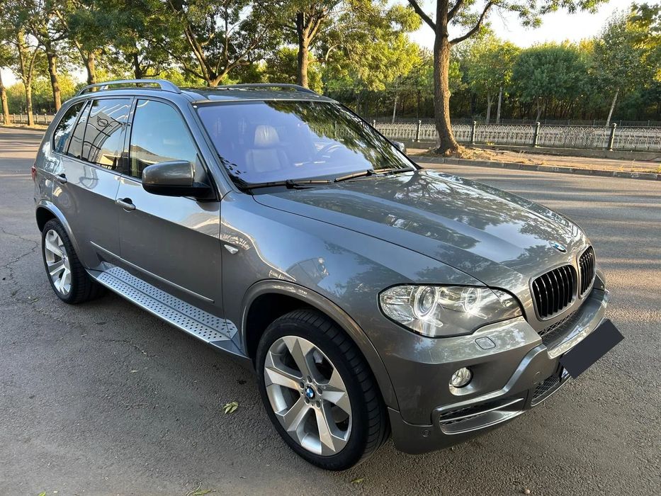BMW X5 BMW X5 (E70) — 2008 — 3.0d  biturbo 286 CP — xDrive 4x4