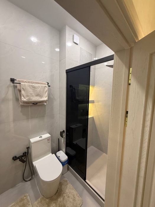 СРОЧНО Сдается 2 комнатная на Алмазар Сити!