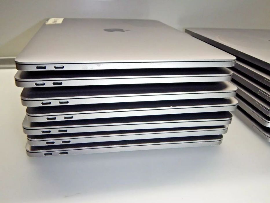 MacBook Pro 13 inch 2017 skidka