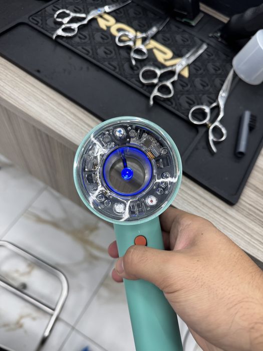 Vând Dyson Supersonic Nural