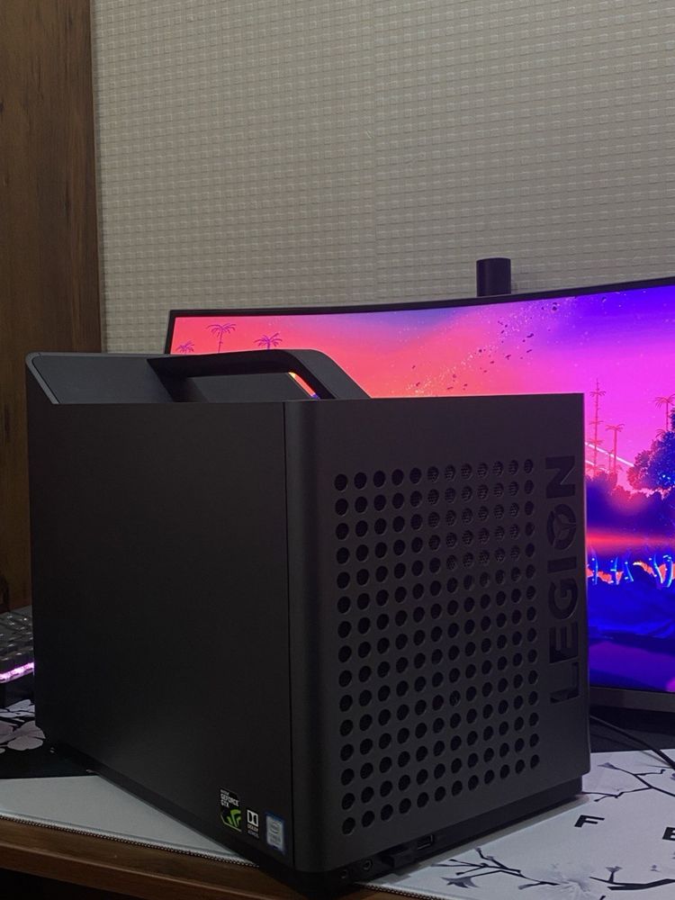 Игровой компьютер Lenovo Legion Cube