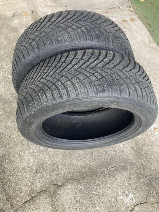 Hankook 225/50/17 DOT 4622 зимни гуми