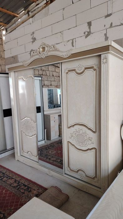 Шкафы б/у в отличном состояние