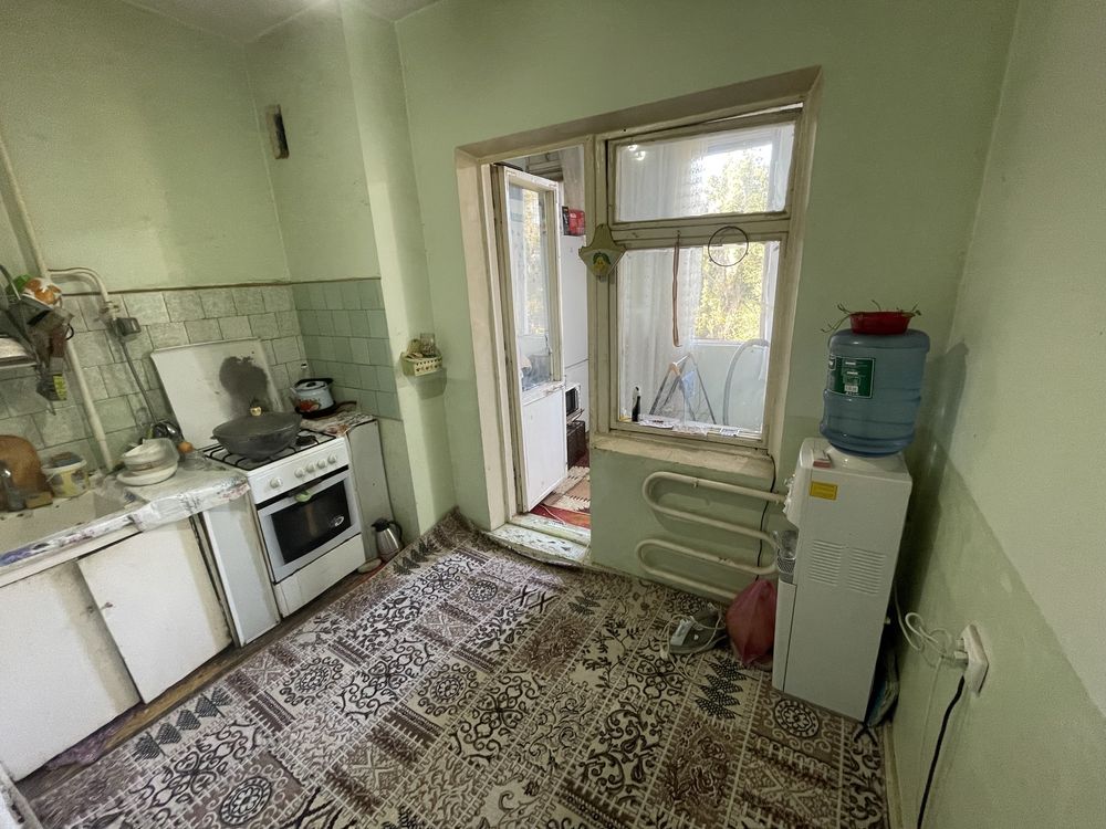 продается 1 комнотная квартира
