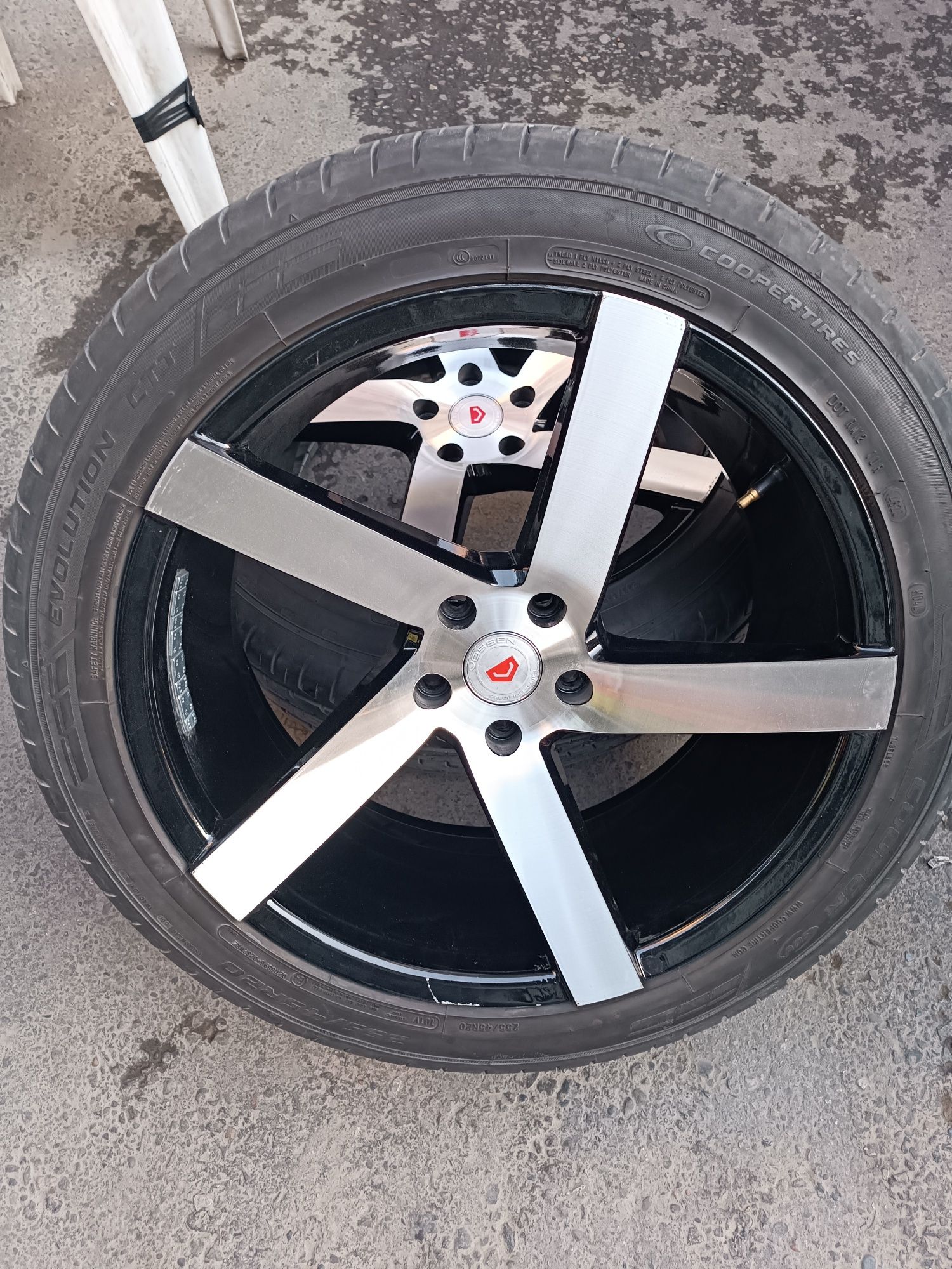 Vossen R 20 burama ideal xolatda yumsho yengide balonlari bn 5/114