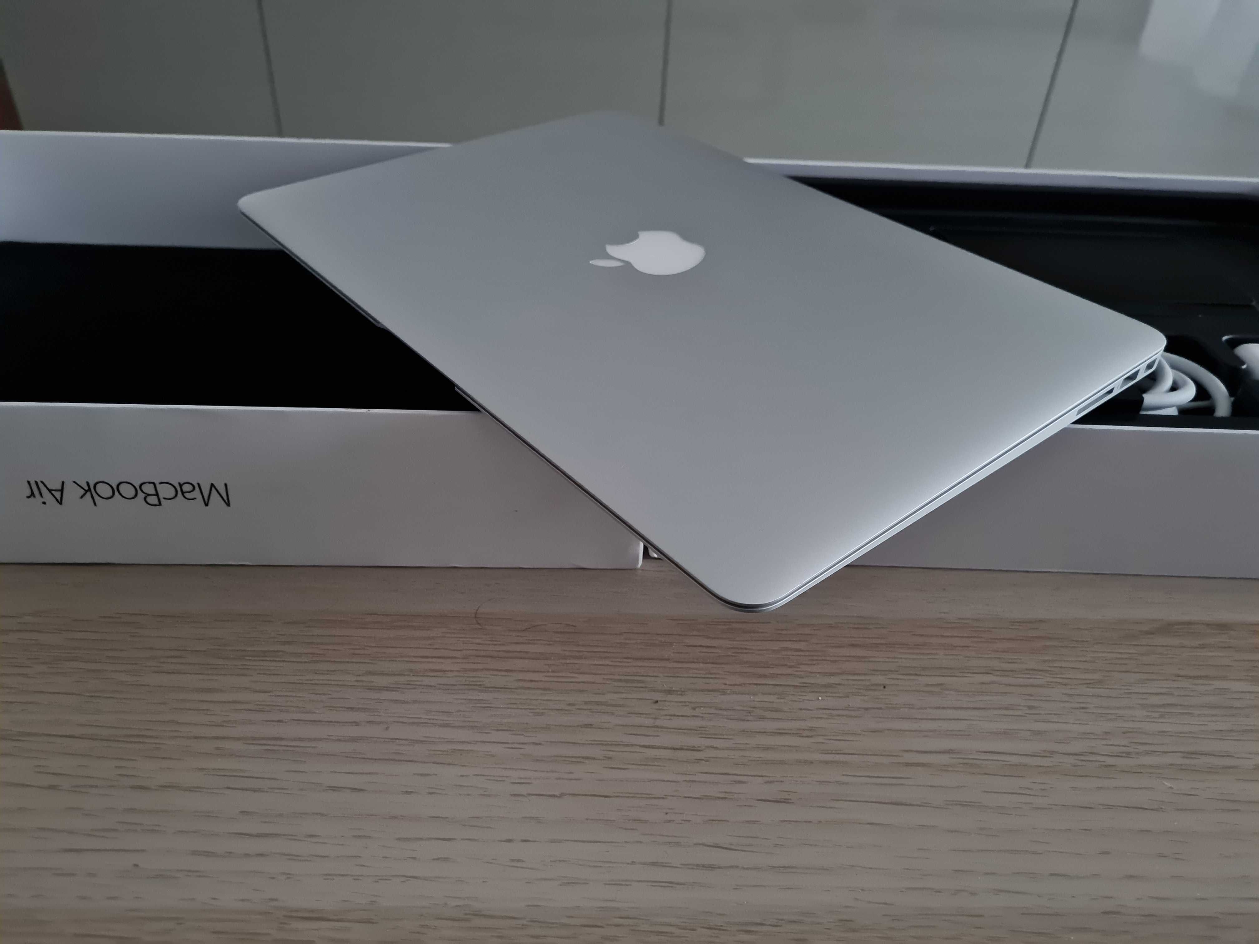 MacBook Air 13 inch