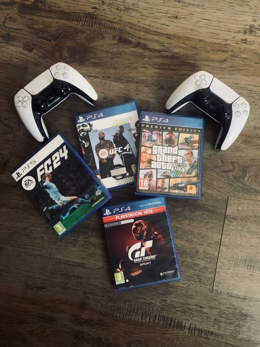 Продам пс5 2 джойстиками 4 игры