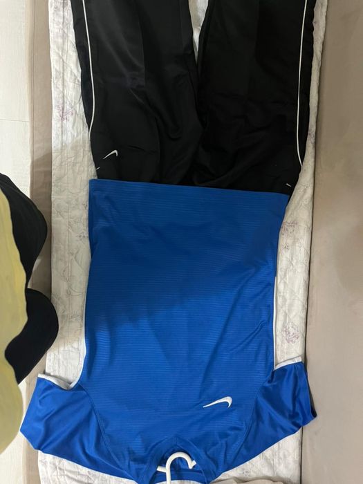 Найк футболка и брюки