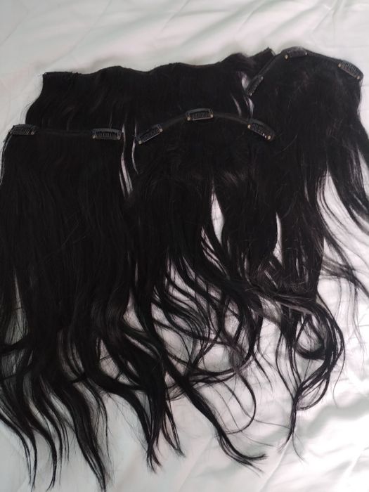 Естествена черна коса