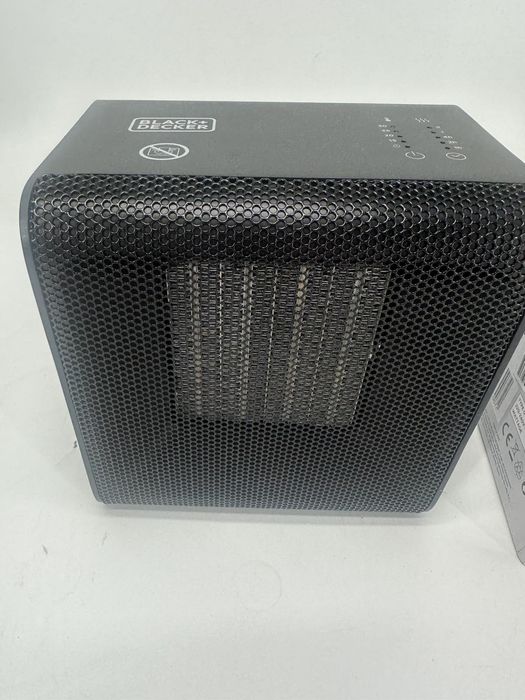 Вентилаторна печка с керамичен нагревател Black+Decker BXSH1800E, 1800