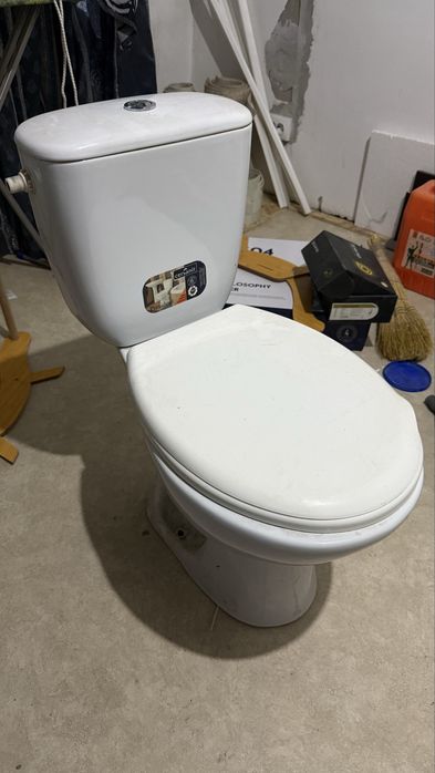 Продам унитаз б/у