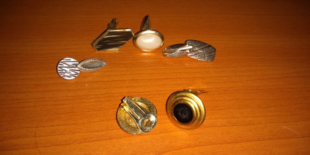 Colectionari! Diversi Butoni + Cercei Vintage , Functionali / Colectie