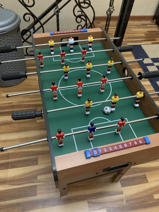 Большой настольный футбол 5+