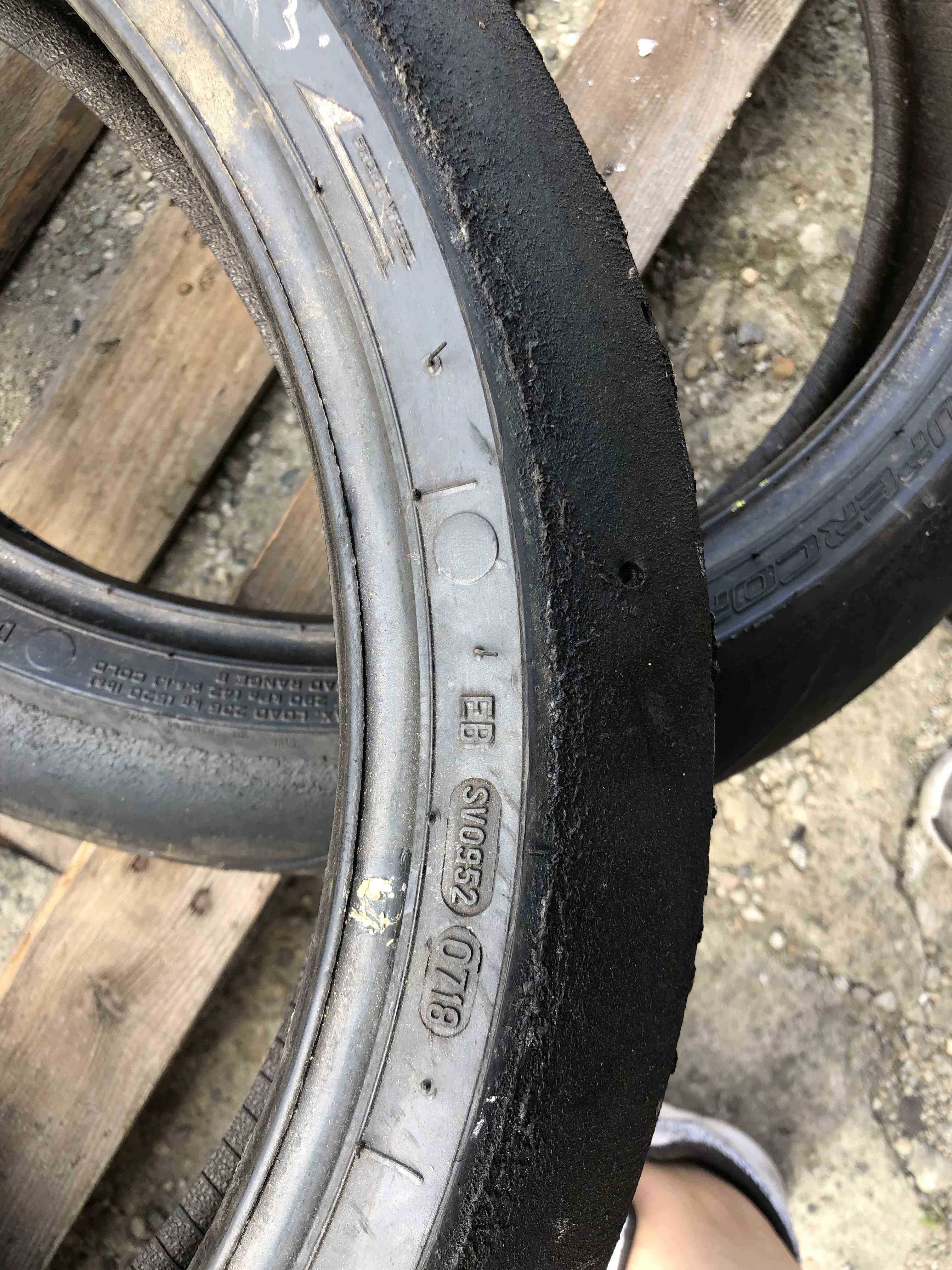 Anvelopa Vara 120/70 R17 PIRELLI Diablo Superbike - 557