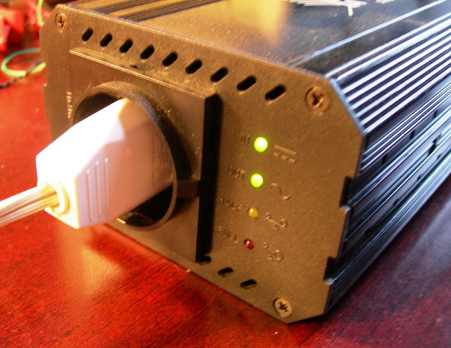 Vand convertor auto 12V-230 V, 480W,fabricatie de calitate