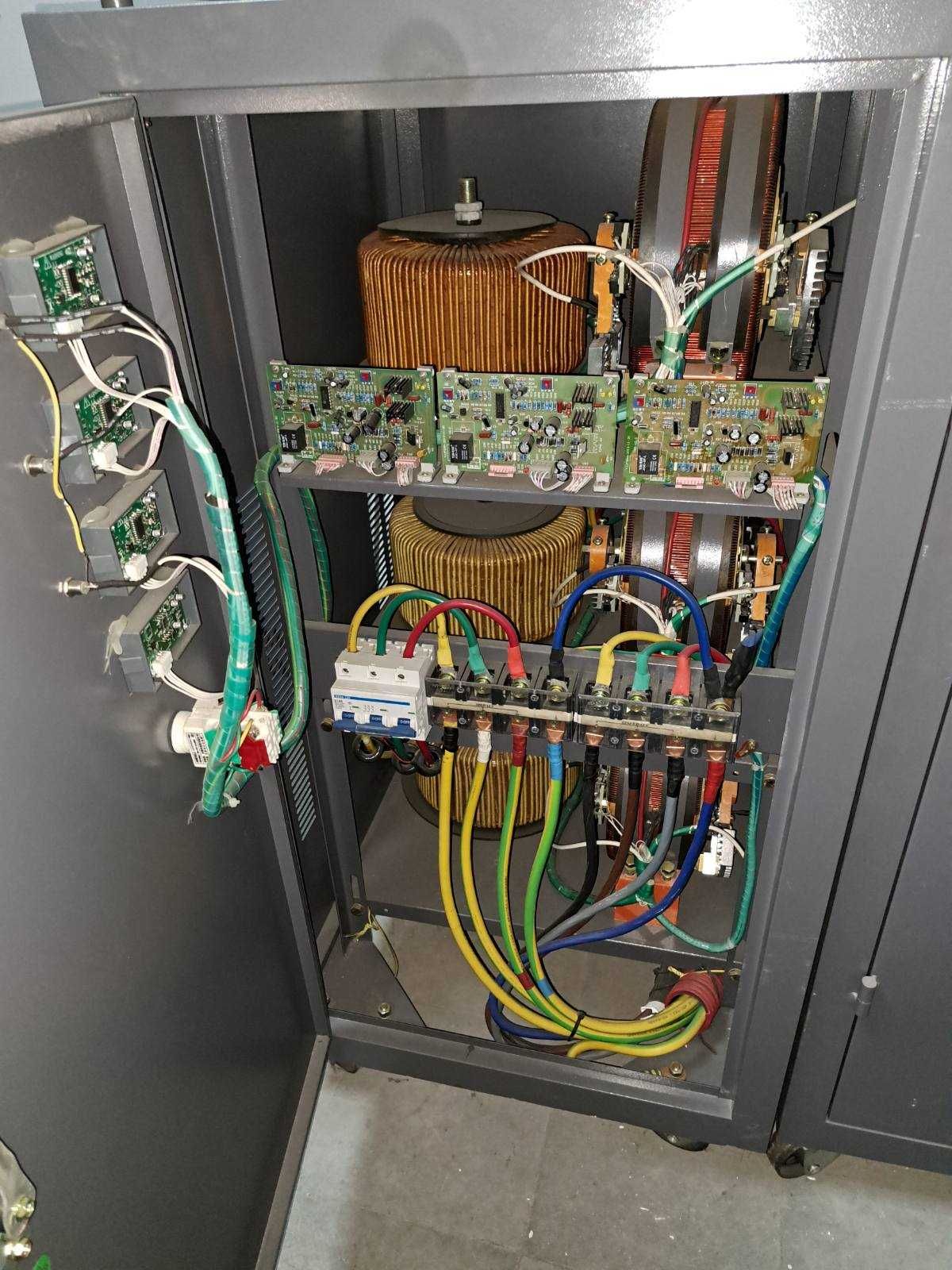 60 KVA (48KW) Автоматичен стабилизатор на ТРИФАЗНО напрежение