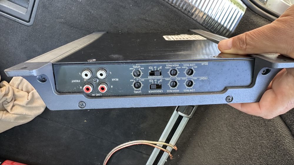 Aplificator auto Ampire